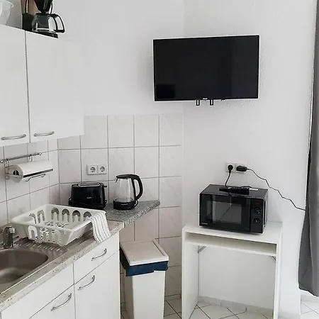 Cozy 2 In *
